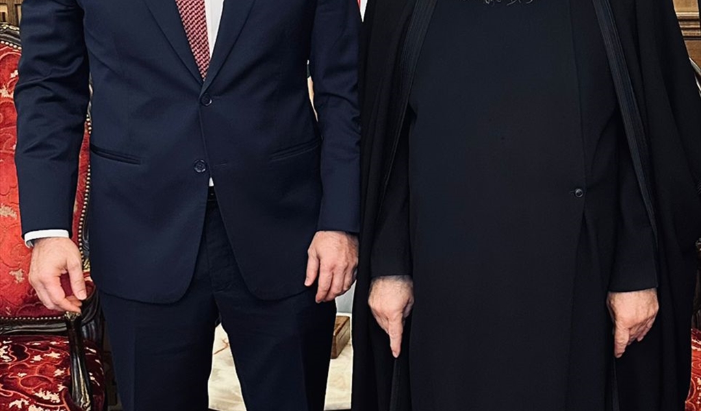 شيخ العقل وصائب سلام خلال اللقاء