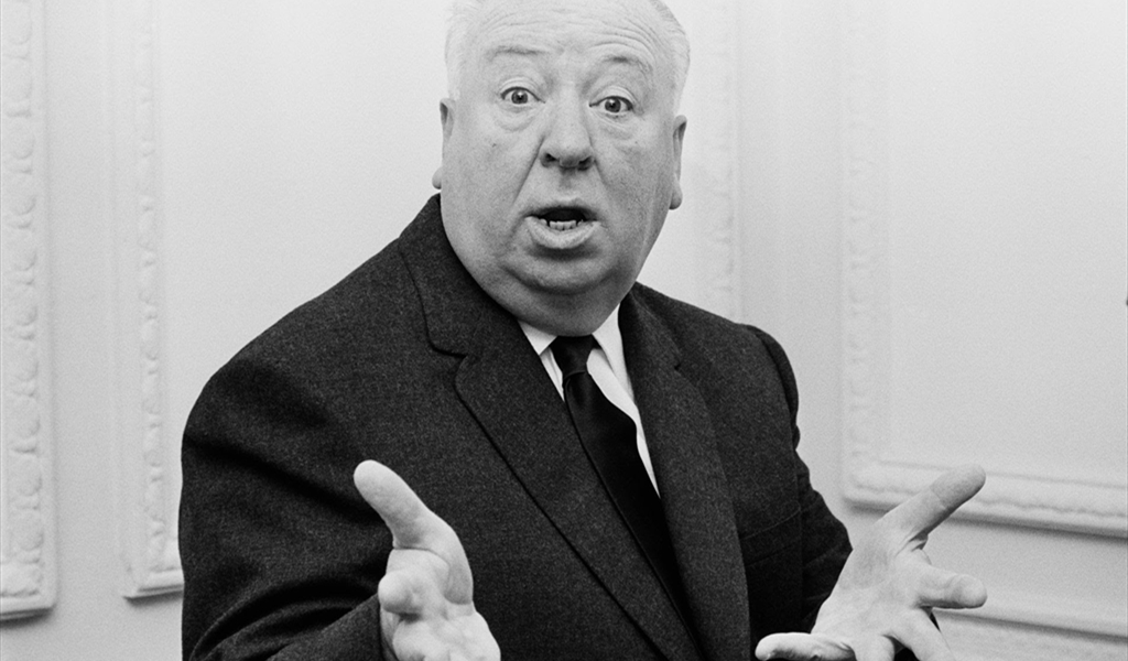 كأنهم ليسوا منّا وفينا؟