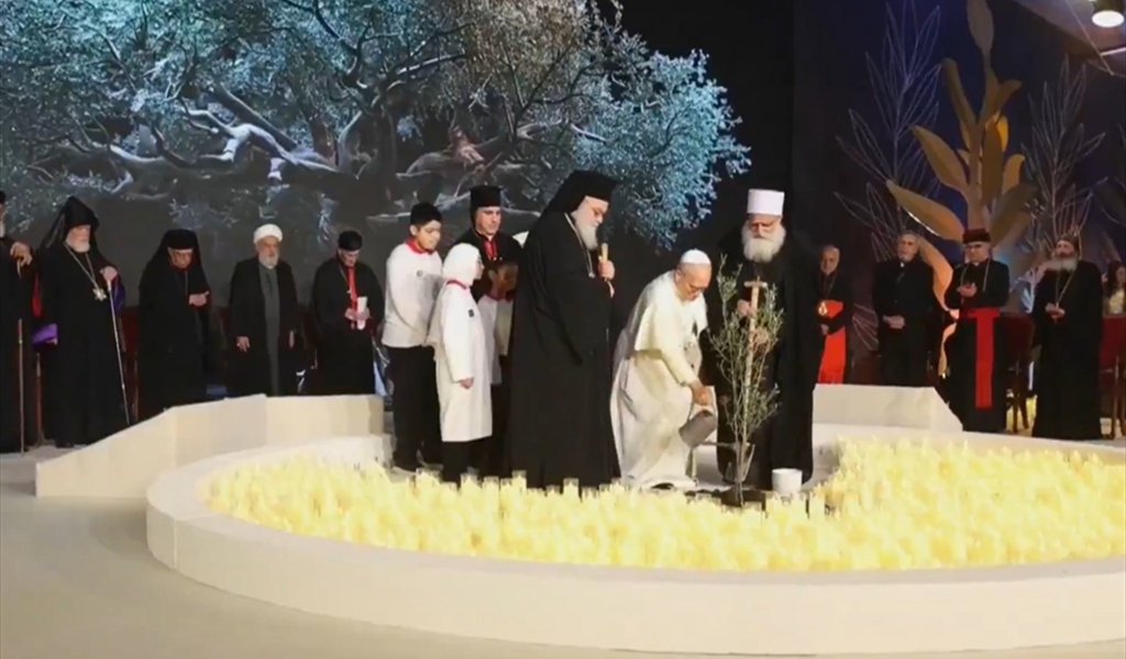 تأمُّلات في الإطلالة البابوية  التاريخية للبنان الجريح