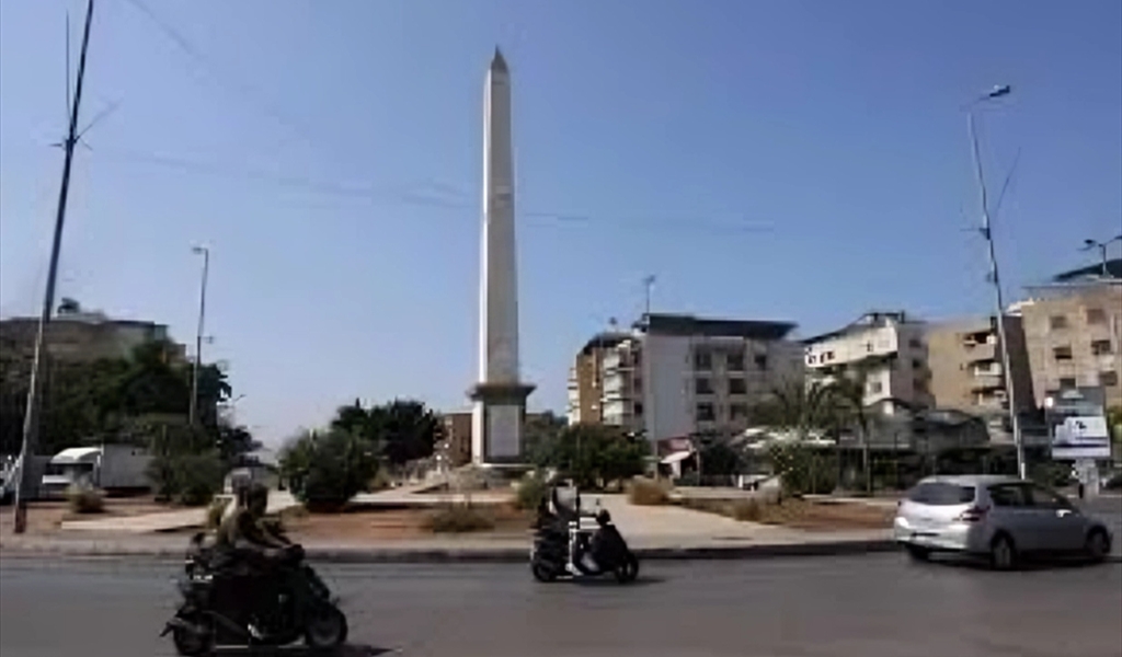 خازوق الأسد!