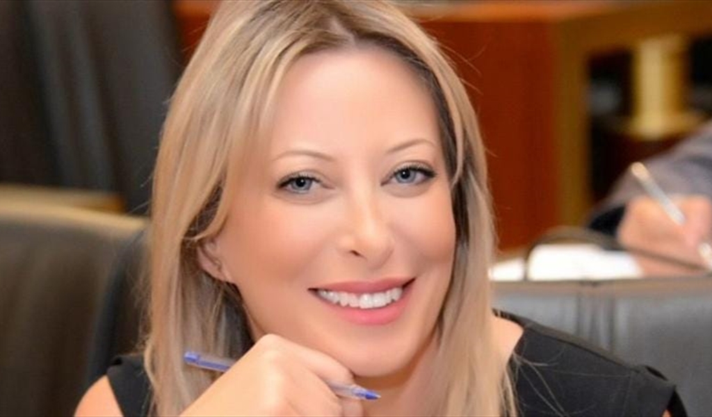 مشاعات وأراضٍ في جزين رهينة لدى "الحزب"... أيوب ترفع الصوت