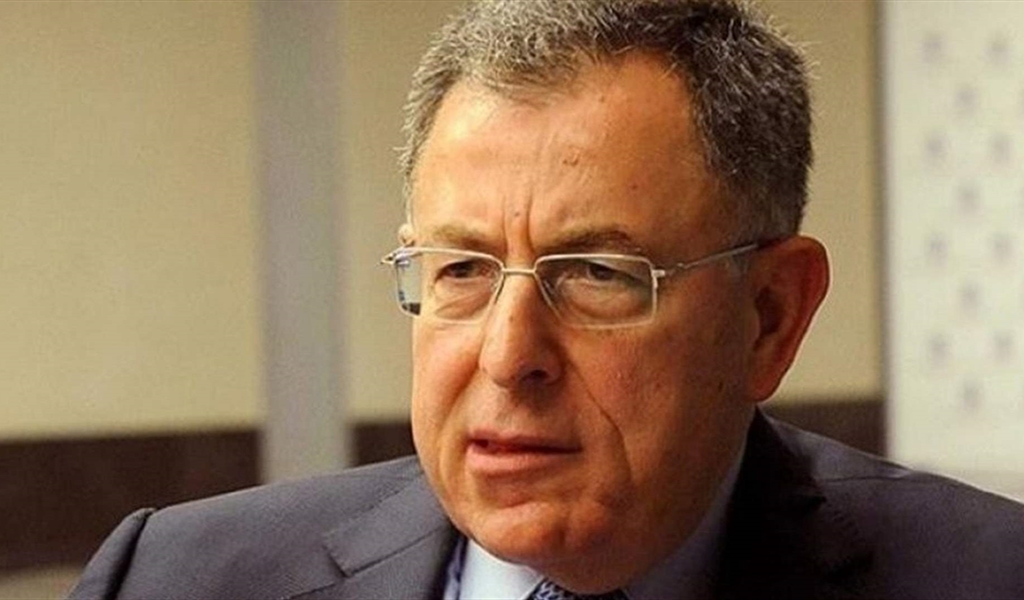 السنيورة ينفي علاقته بأبو عمر والشيخ خلدون عريمط