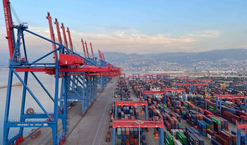 مرفأ بيروت يمدّد ساعات العمل خلال موسم الأعياد