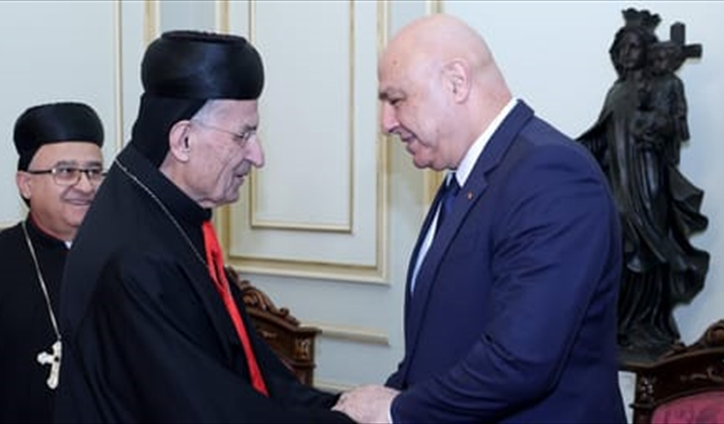 عون من بكركي: الاتصالات لم تتوقف من اجل ابعاد شبح الحرب عن لبنان