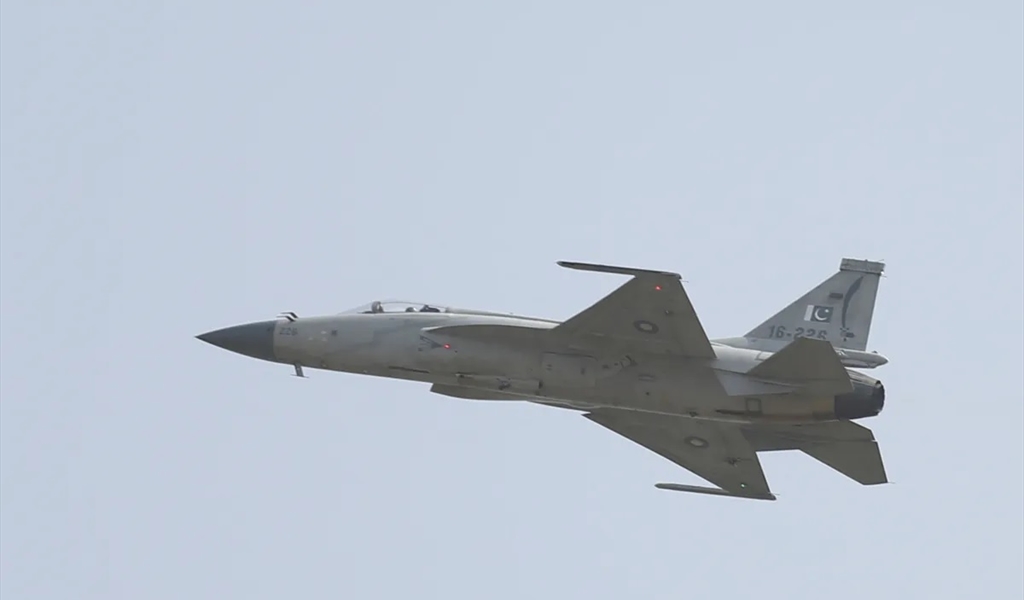 صفقة أسلحة وطائرات باكستانية للسودان