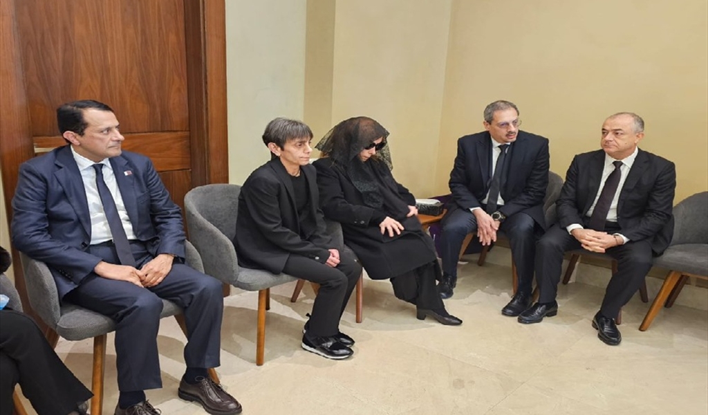 فيروز تتقبل التعازي بنجلها في المحيدثة - بكفيا