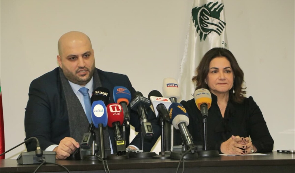 الوزيران ناصر الدين والسيد خلال المؤتمر الصحافي