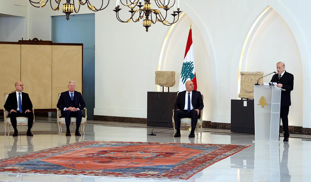 عون أمام السلك القنصلي: إجراء الانتخابات في وقتها يعزّز مصداقيتنا أمام الخارج