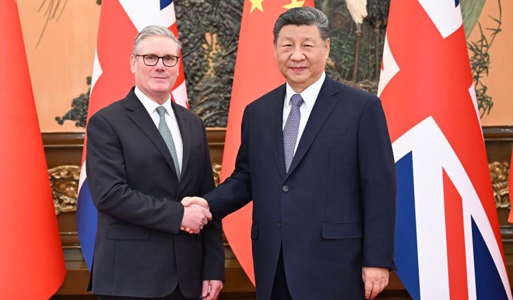 الصين  وبريطانيا تتفقان على تطوير شراكة استراتيجية شاملة طويلة الأمد