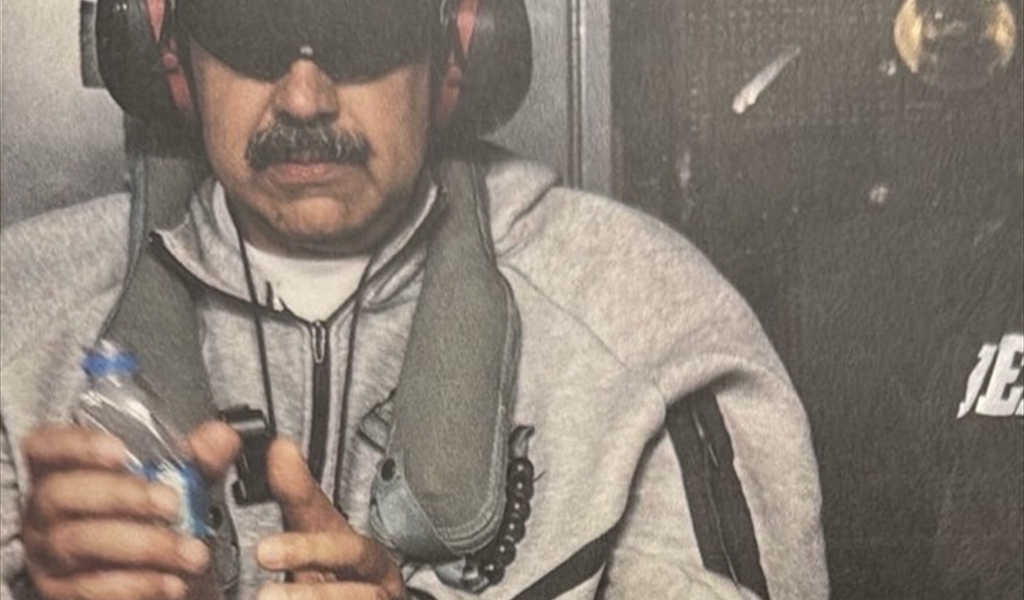 الاستراتيجية العارية.. سر إنهيار الدول على الطريقة الأميركية!