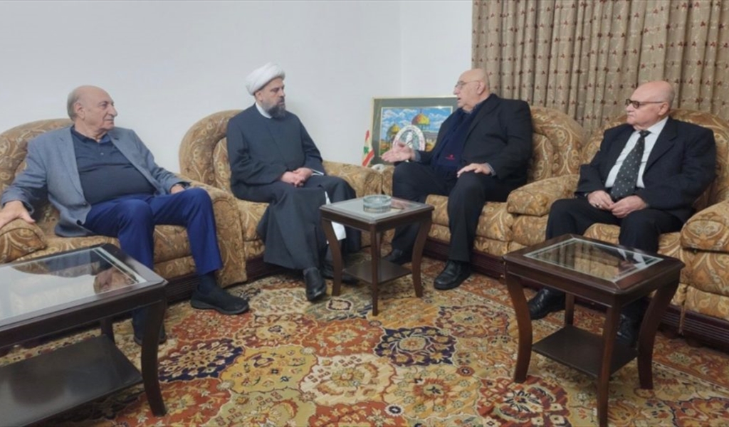 المفتي قبلان مستقبلاً مصطفى حمدان