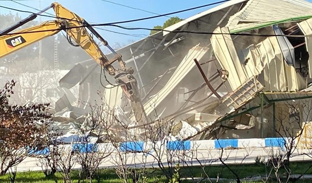 هدم مقر الأونروا في القدس