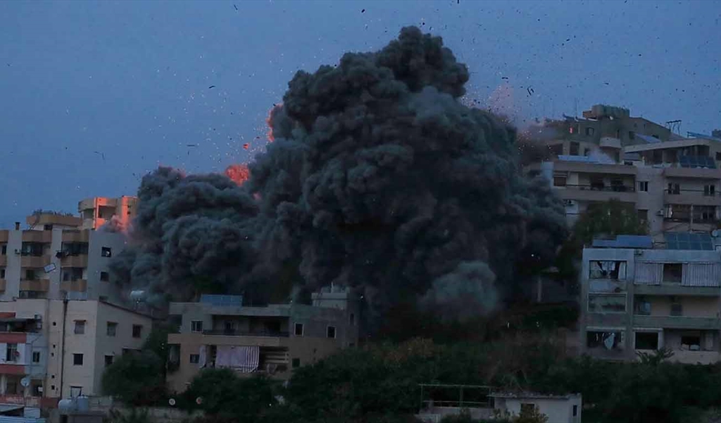 الغارات وتعليق «الميكانيزم» لرفع مستوى التمثيل اللبناني بالمفاوضات؟