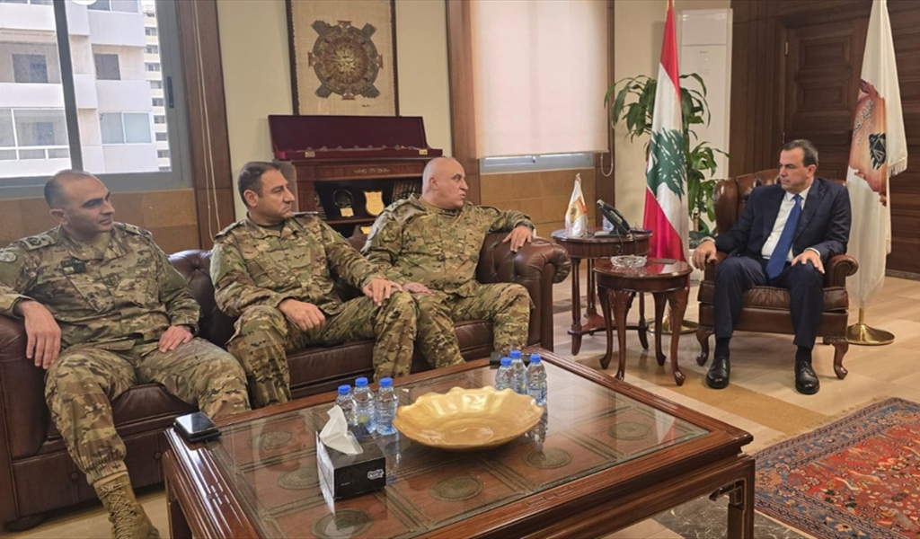 ضاهرمستقبلاً وفد المحكمة العسكرية