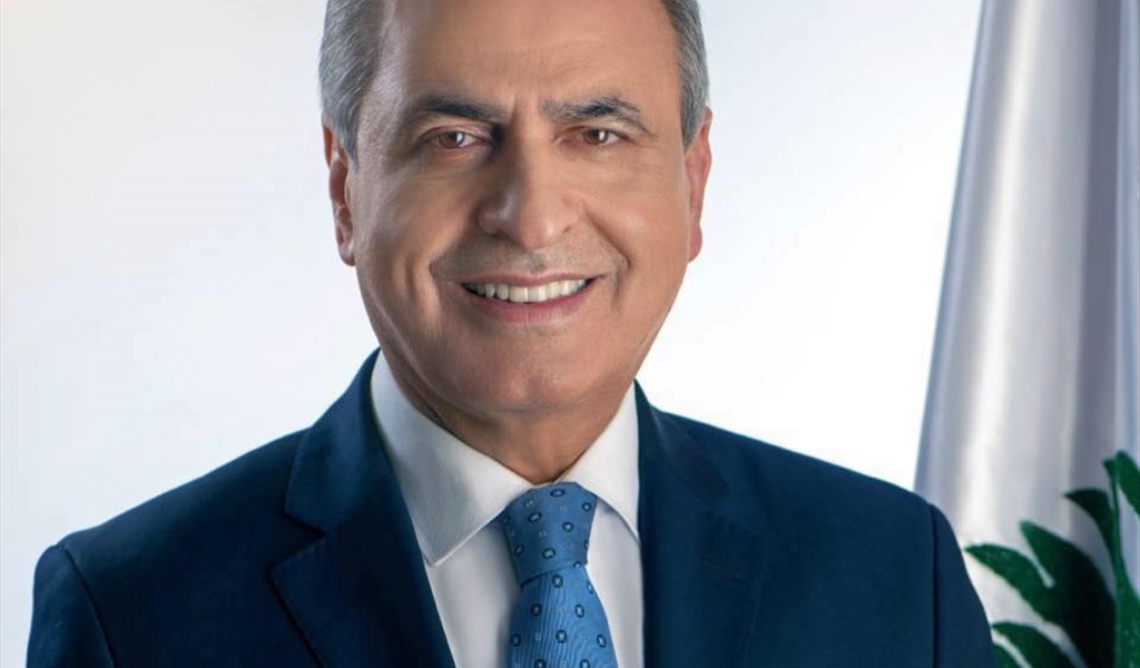 قاسم عبد العزيز