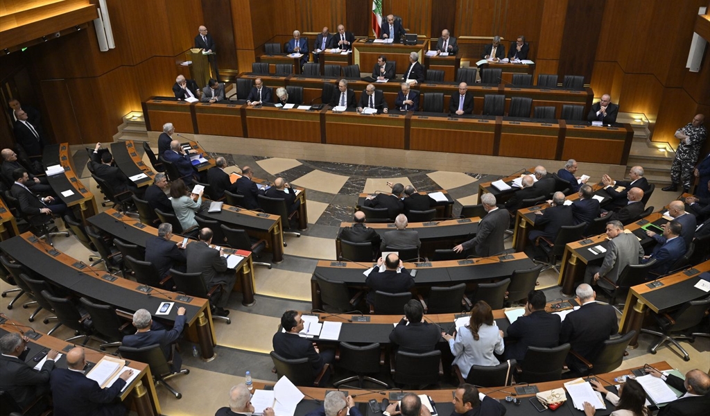 بين العدالة والعفو المقنّع: اختبار مجلس النواب الأخير