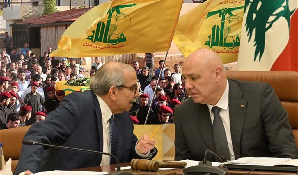 الدولة تقضم هيمنة الدويلة!