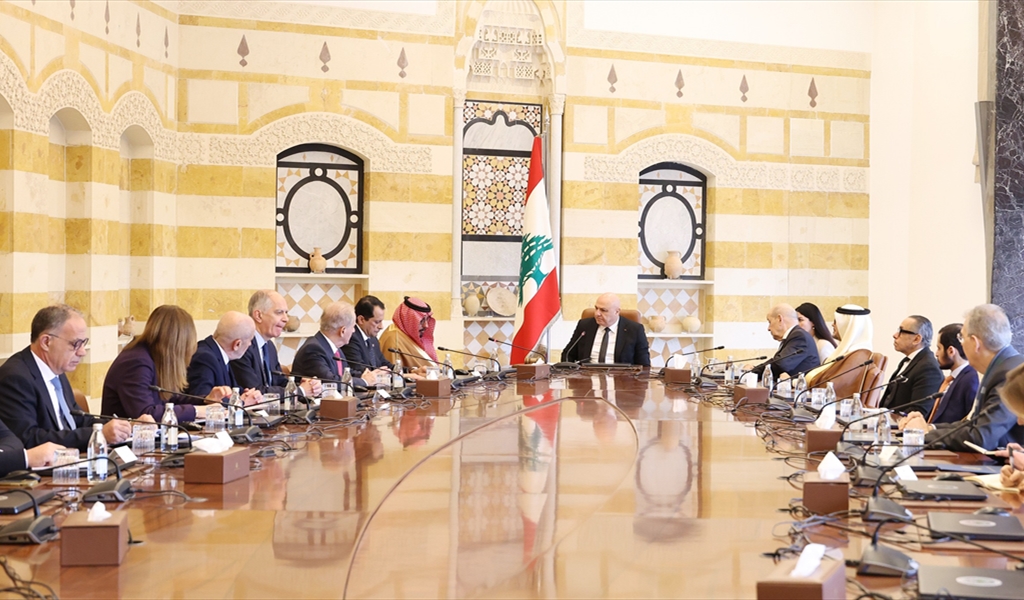 الرئيس عون مترئساً اجتماع الخماسية بحضور الأمير يزيد بن فرحان وجان إيف لودريان في بعبدا