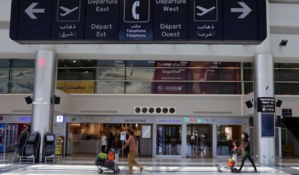 رسامني يتابع التطورات.. شركات طيران تُلغي رحلاتها إلى لبنان