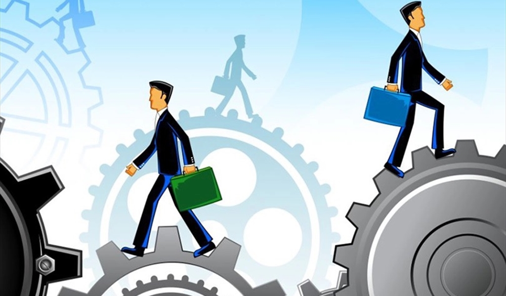 في العمل أمل!