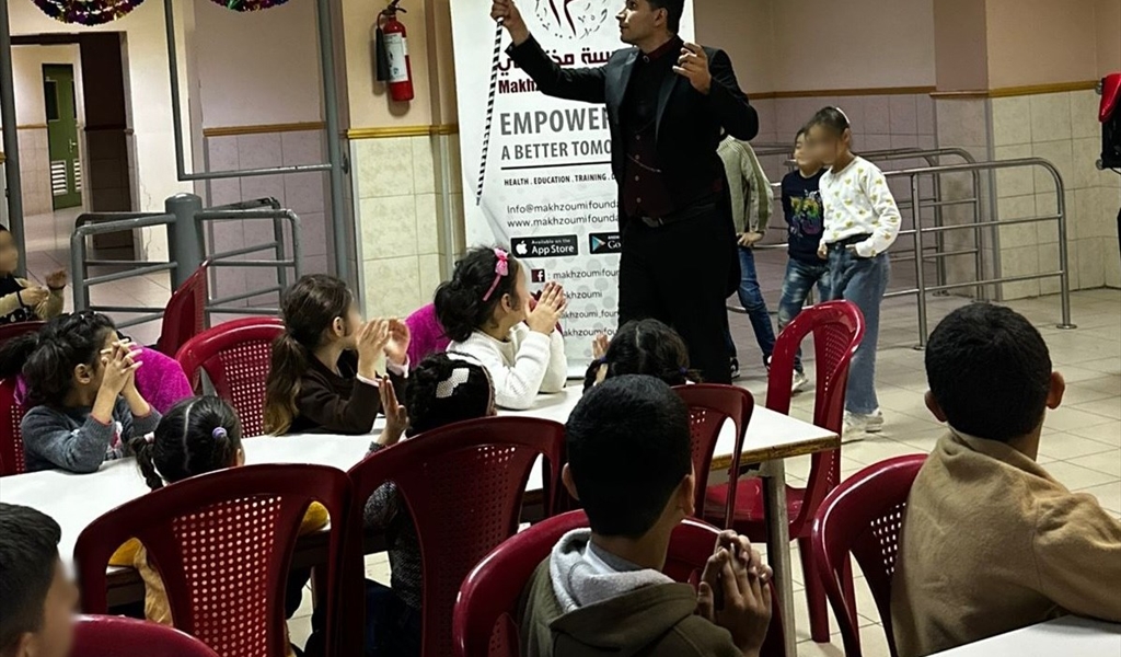 من العروض الترفيهية في الافطار