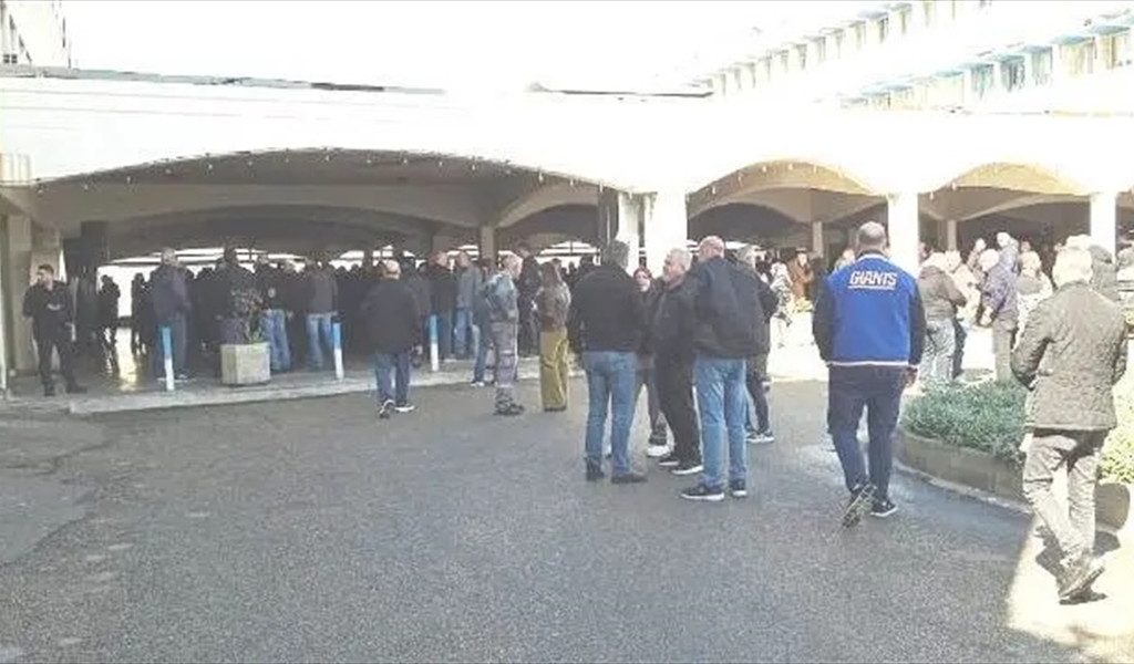 مشاركون في الاعتصام