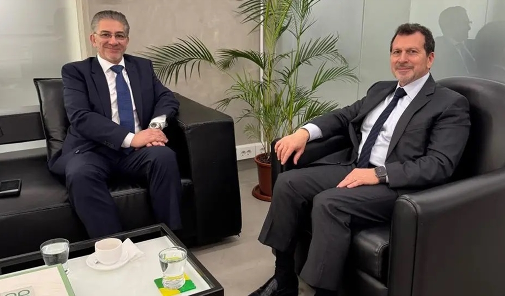 الوزير شحادة مستقبلا د. منيمنة