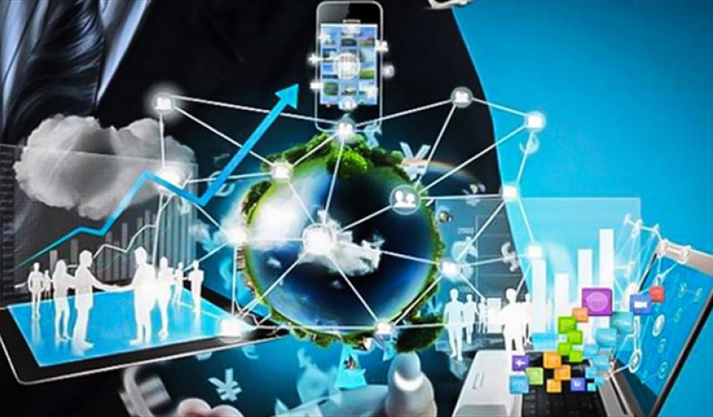 حين تتحوّل الحرية إلى كود: الرقمنة ورأسمالية التكنولوجيا ومستقبل الإنسان