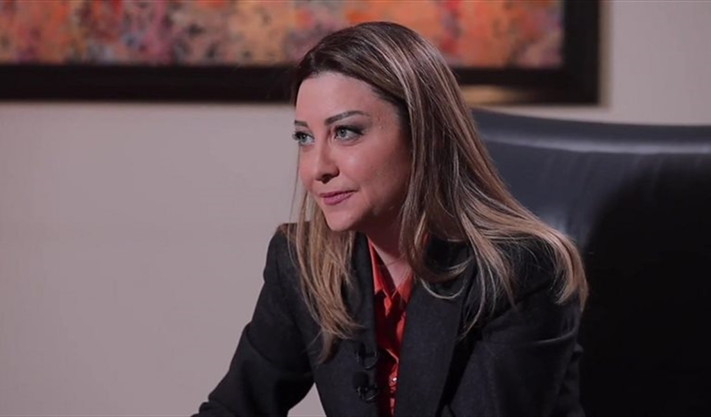 تسريبات صادمة تكشف تفاصيل غامضة حول وفاة لونا الشبل داخل القصر الجمهوري