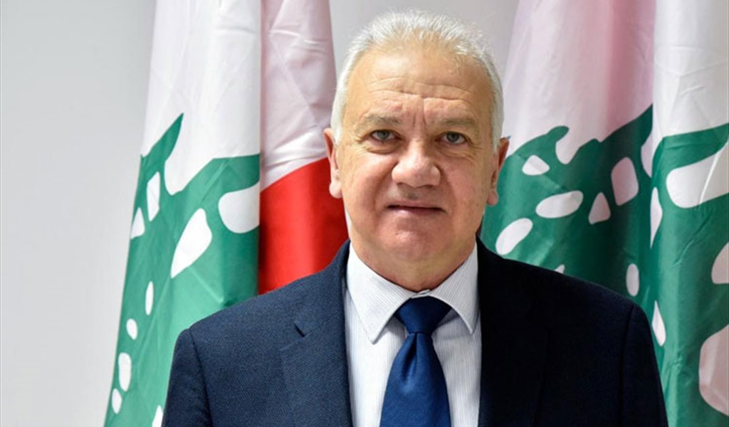 ماذا وراء تغيير «القوات اللبنانية» لنوابها في الانتخابات المقبلة؟