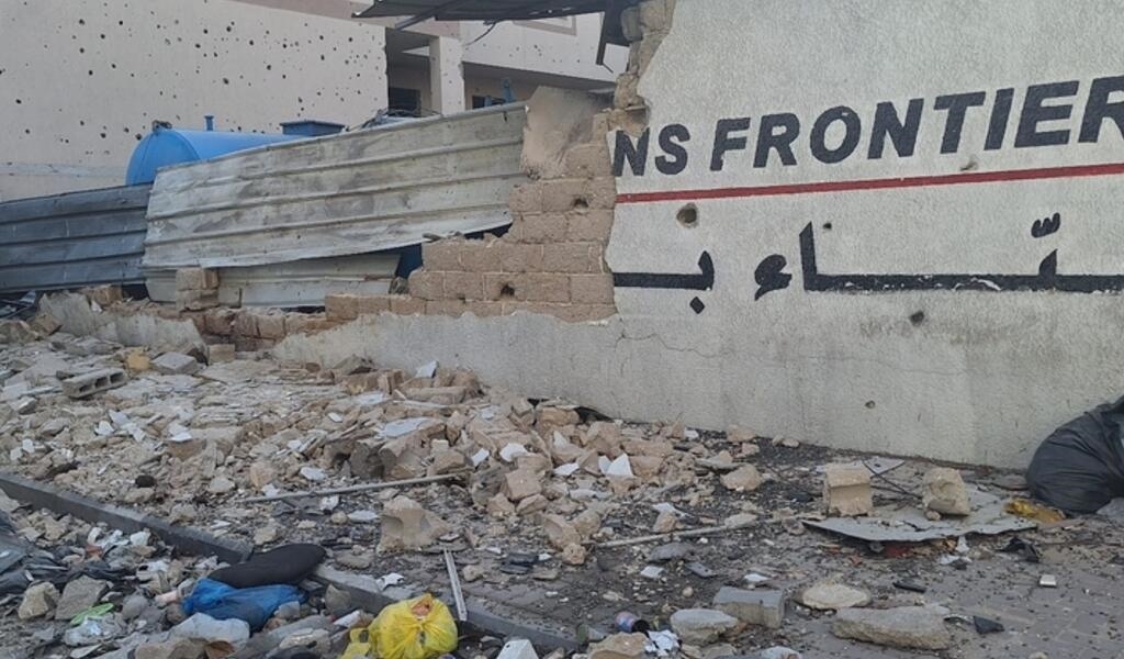 تصاعد غير مسبوق للهجمات على الرعاية الطبية في النزاعات المسلحة، وسط تنصّل الدول من التزاماتها بحماية المدنيين