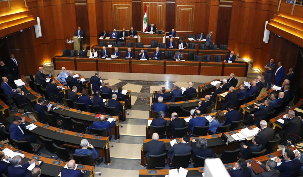 عجائب لبنان!