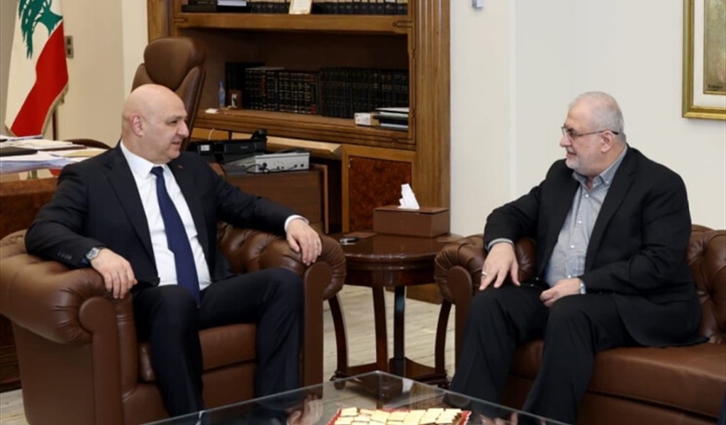 حوار الرئاسة الأولى وحزب الله.. هل فُتحت صفحة جديدة من مواصلة التنسيق وكيف يستثمر في السياسة؟