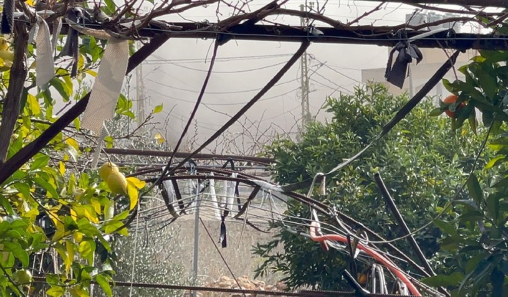 بعد الإنذار.. الطيران المعادي يغير مستهدفًا كفرتبنيت