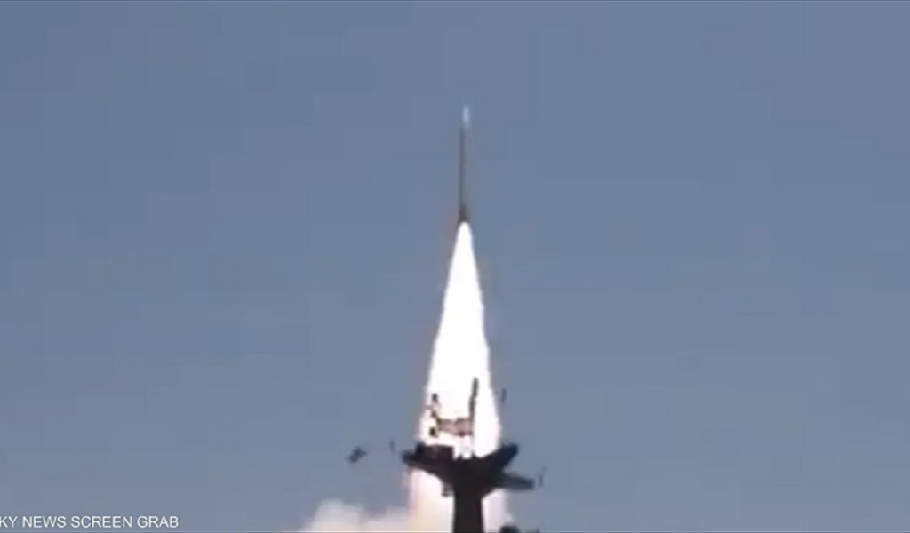 مظلة دفاع جوي.. مناورة إيرانية تكشف عن "الصياد"