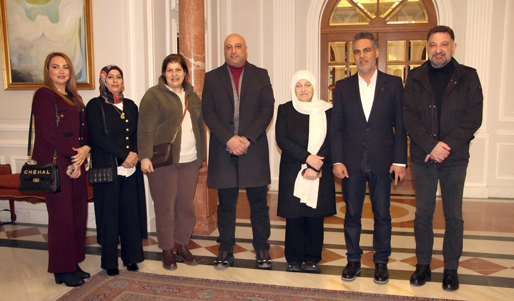 بهية الحريري تلتقي وفد كشافة الفاروق