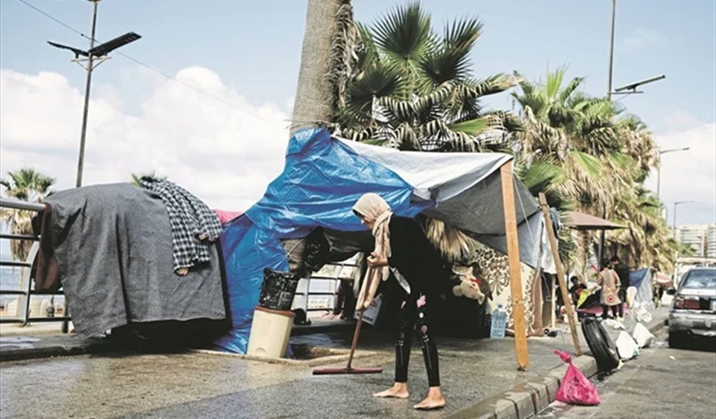 النزوح وانعكاساته الصحية: غياب المياه والنظافة قد يهدّد بانتشار الأمراض الجلدية