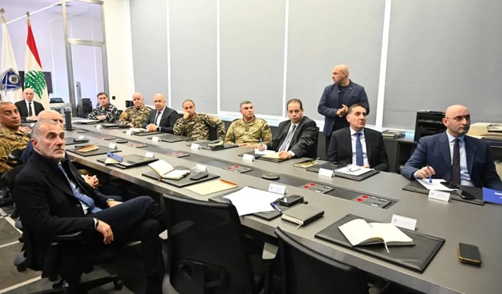 الوزير الحجار مترئساً الاجتماع