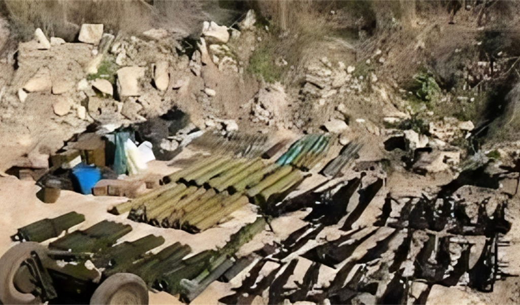 سلاح المخيّمات!