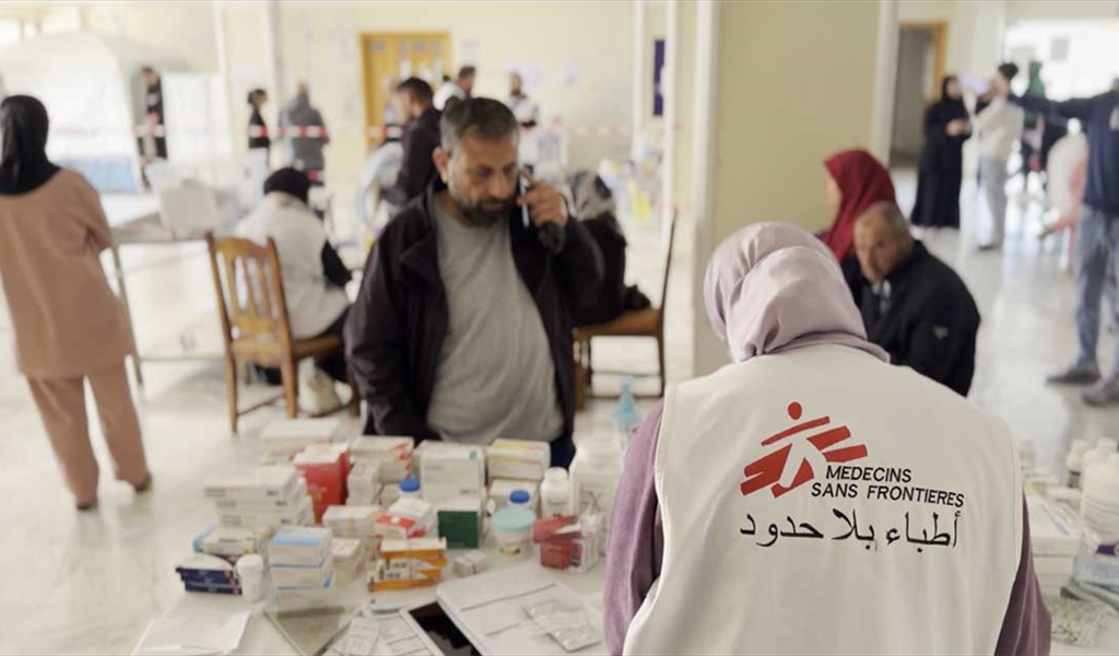 "أطباء بلا حدود:" الناس مجبرون على النزوح مجددًا ما ينعكس سلبًا على صحتهم الجسدية والنفسية