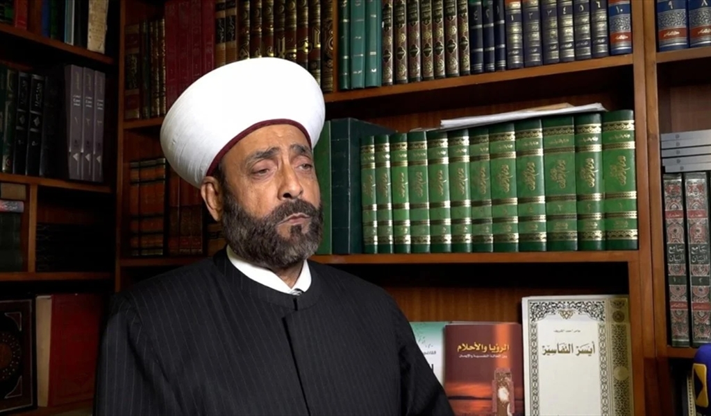 عائلة الشيخ خلدون عريمط تكلّف محامياً مصرياً للانضمام إلى الفريق الدفاع