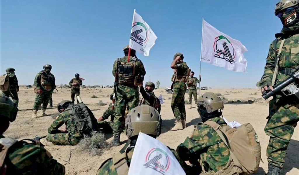 العراق يسمح لقوات الحشد بالردّ على الهجمات على مقارّه