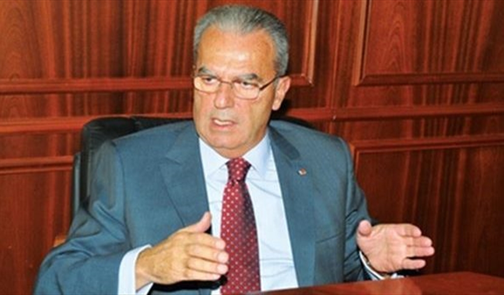 الخازن: استهداف المؤسسة العسكرية مرفوض