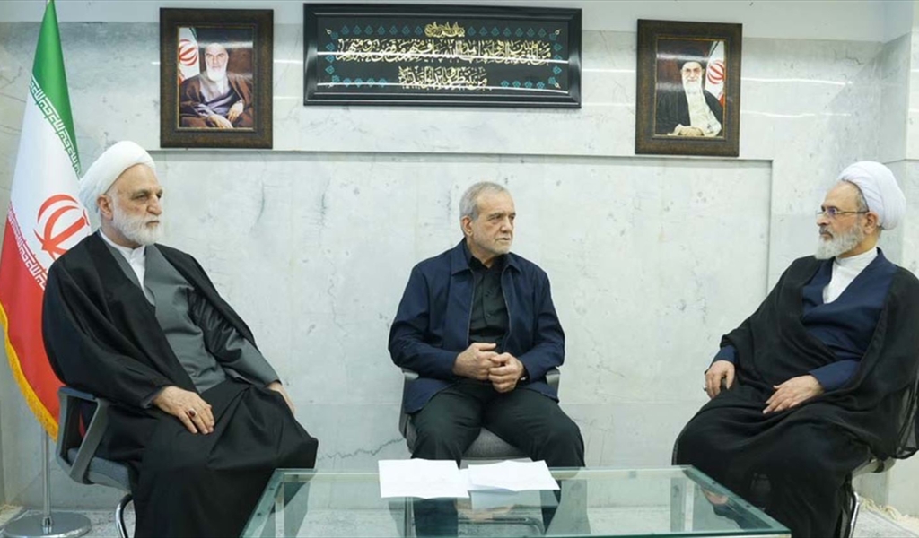 التلفيزيون الإيراني: ينشر صورة من الإجتماع الثاني للمجلس القيادي المؤقت