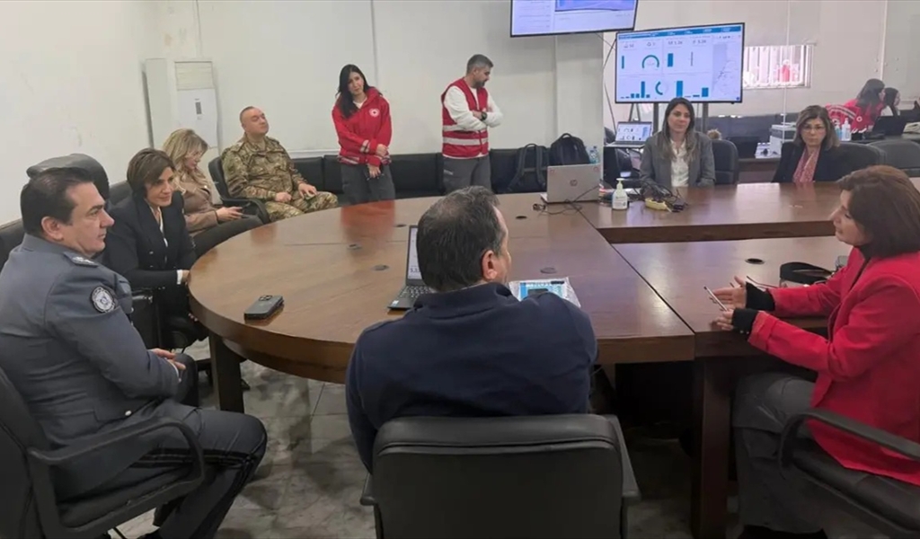 الوزيرة الزين تستمع لشرح حول اوضاع النازحين في لجنة ادارة الكوارث في الشمال