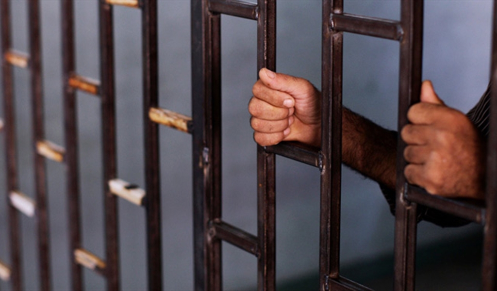 قانون العفو.. فرصة أم تهديد؟