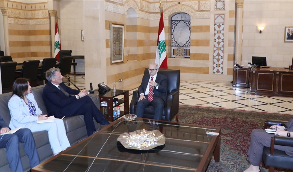 الرئيس سلام خلال لقائه مندوبي الدنمارك وبلجيكا والسويد وهولندا