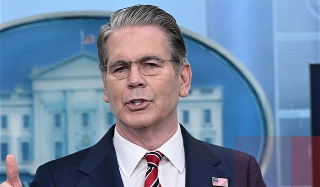 الخزانة الأميركية: تجميد أموال القيادة الإيرانية والحرس الثوري