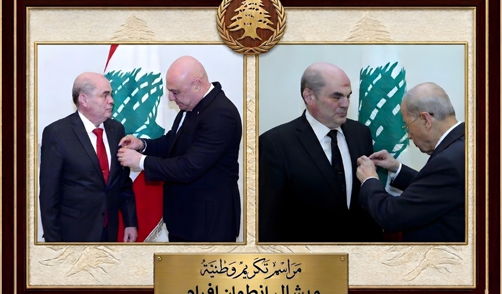 أين الحقيقة... أوسمة أو أصفاد؟