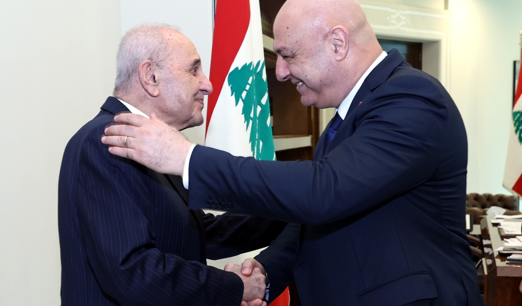 استمرار التباين بين عون وبرِّي يهدِّد التفاوض ويذهب بتحصين وحدة الموقف.. أي حراك يعالج إشكالات الانقسامات؟